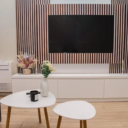 Luxe Haven B22