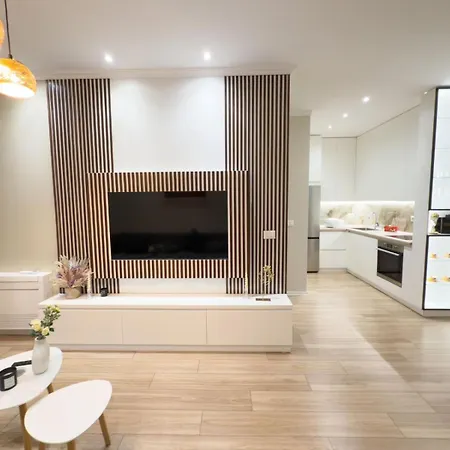 Luxe Haven B22 Appartement